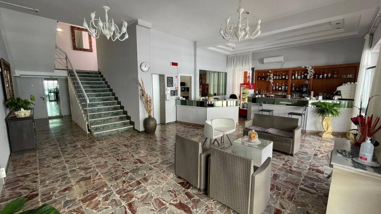 Hotel Venere Ріміні Екстер'єр фото